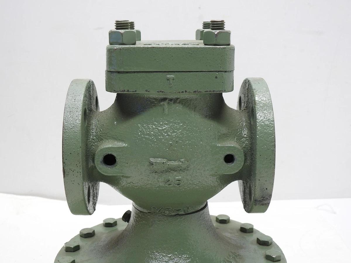 Spence E Main Cast Iron Steam Control Valve 1-1/2"Flgd 125# E-C1G1A1 - NOB NEW!