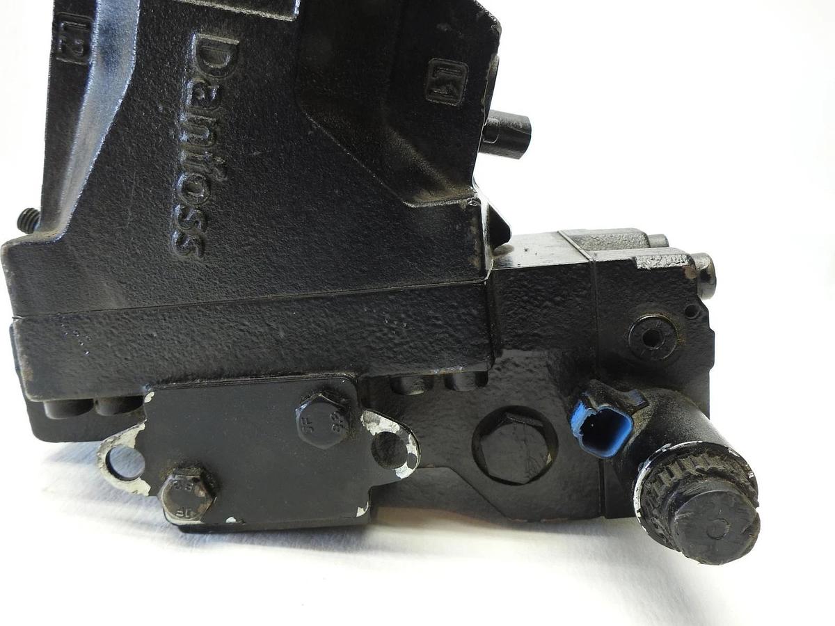 OEM Danfoss 83029678 H1B060 Series Hydraulic Variable Displacement Motor