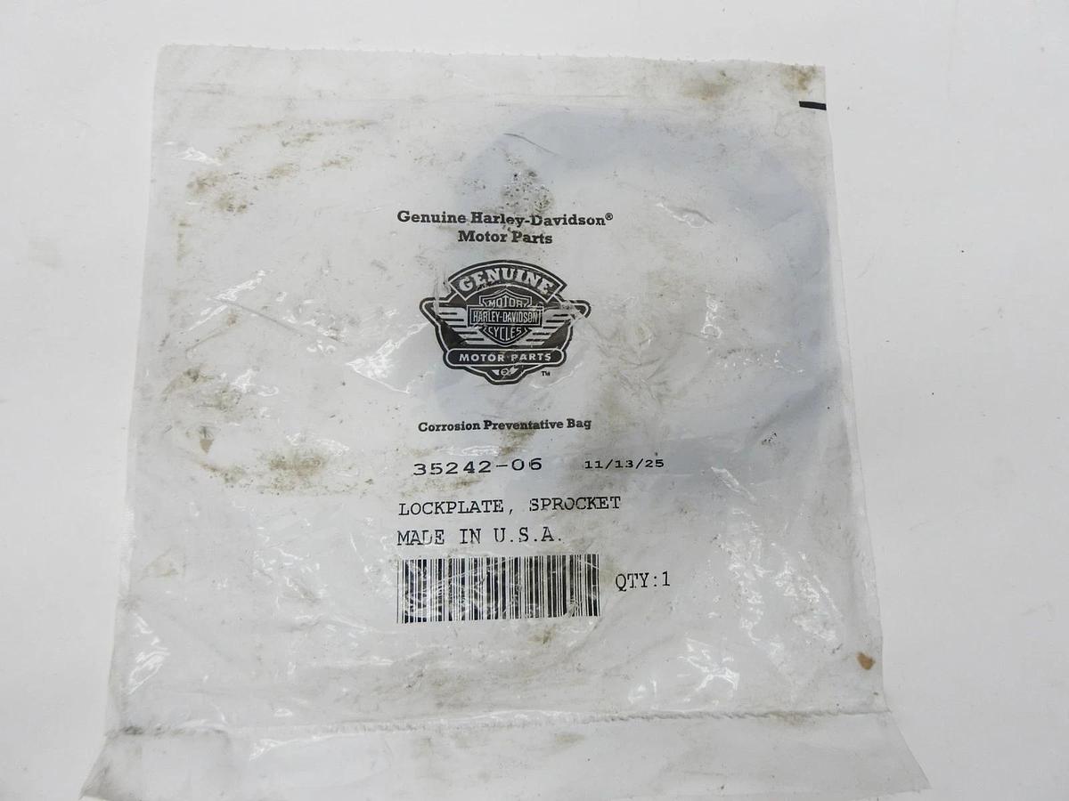 Genuine Harley Davidson 35242-06 Sprocket Lockplate OEM NEW