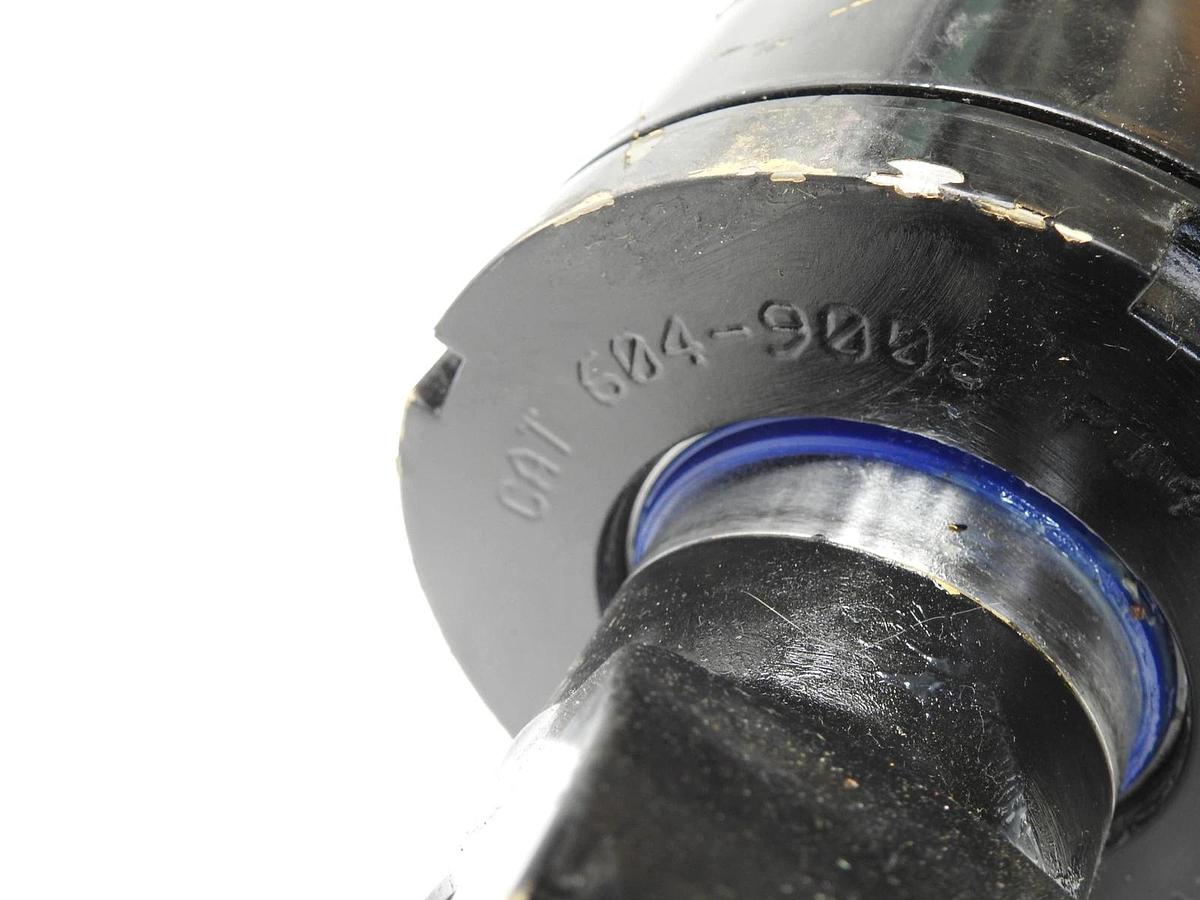 GENUINE CAT 604-9008 Hydraulic Stabilizer Cylinder for Backhoe Loader 420F 430F