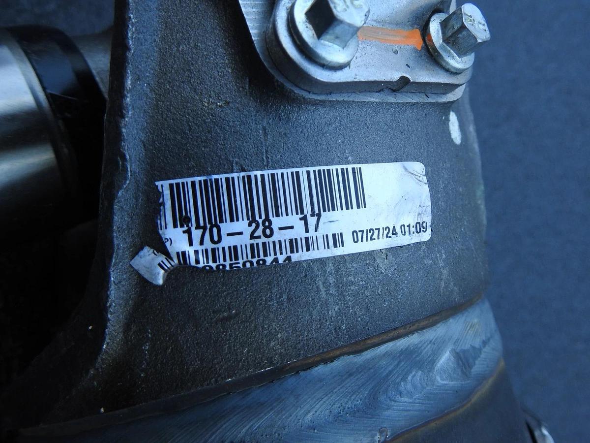 OEM Dana Spicer Driveshaft 170IA55001C-219M / 170IA55001C219M - NEW IN STOCK!