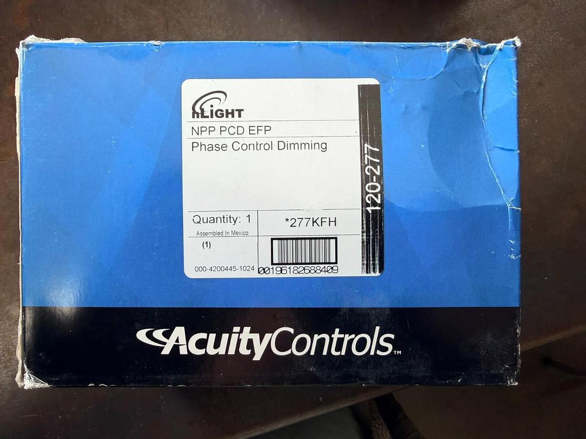 Lithonia Lighting Dark To Light DTL Photocontrol DP125 1.5  105-305V - NEW!