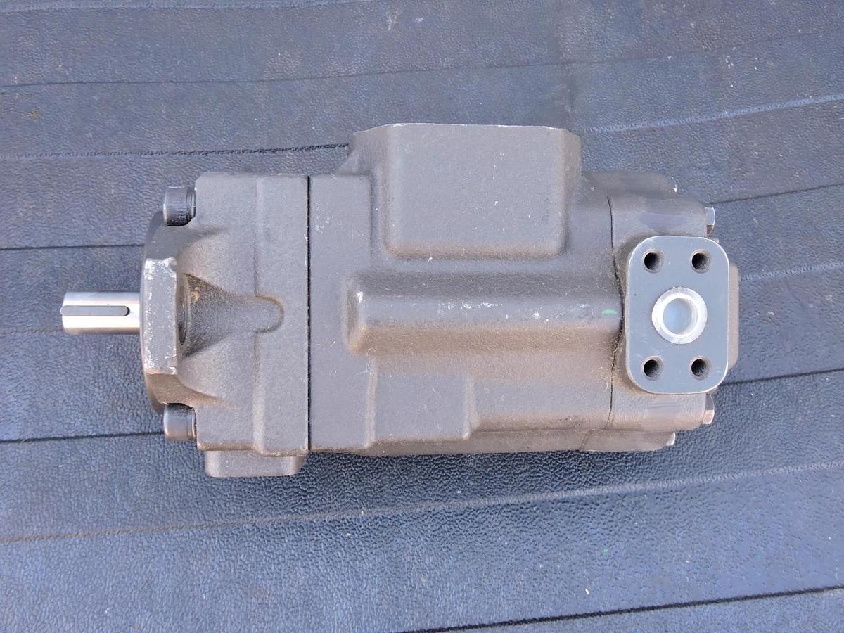 Permco PT6CC Series Hydraulic Vane Double Pump 6330-0111-0064 / 633001110064 NEW