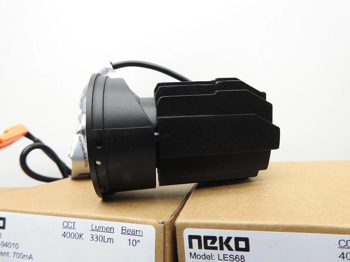 (24) Neko Lighting LES68 700mA 4000K + SA68CB Secondary Reflector + Veroza SENSE