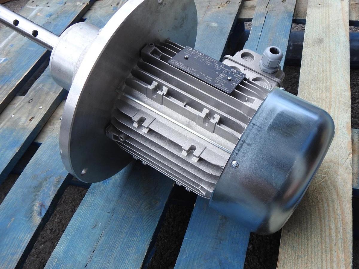 BER-MAR 3PH Induction Motor 60 Hz, 3396 RPM, 1,5 kW, 280/480 TYPE S390S2-25 NEW