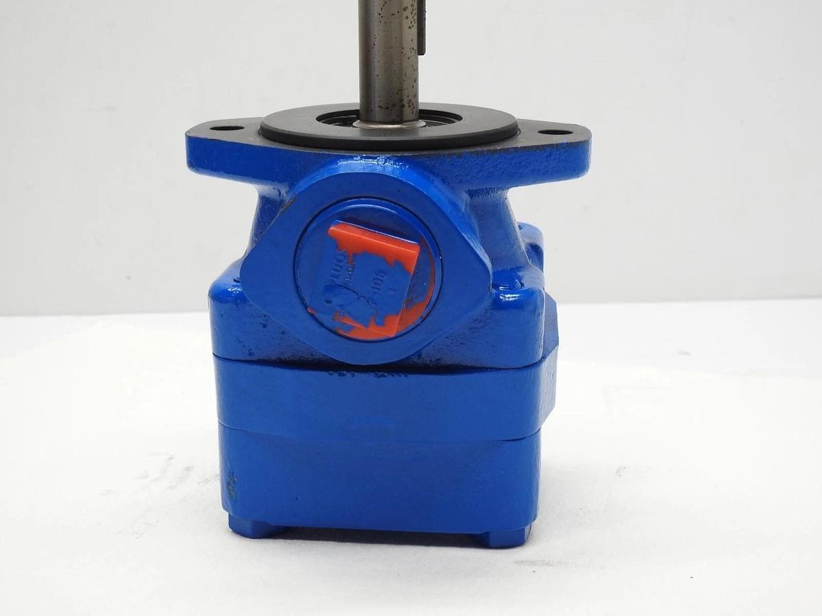 GENUINE Eaton / Vickers V20 Series Vane Pump V20 1P8P 1A11 LH (372639-5) NOB NEW