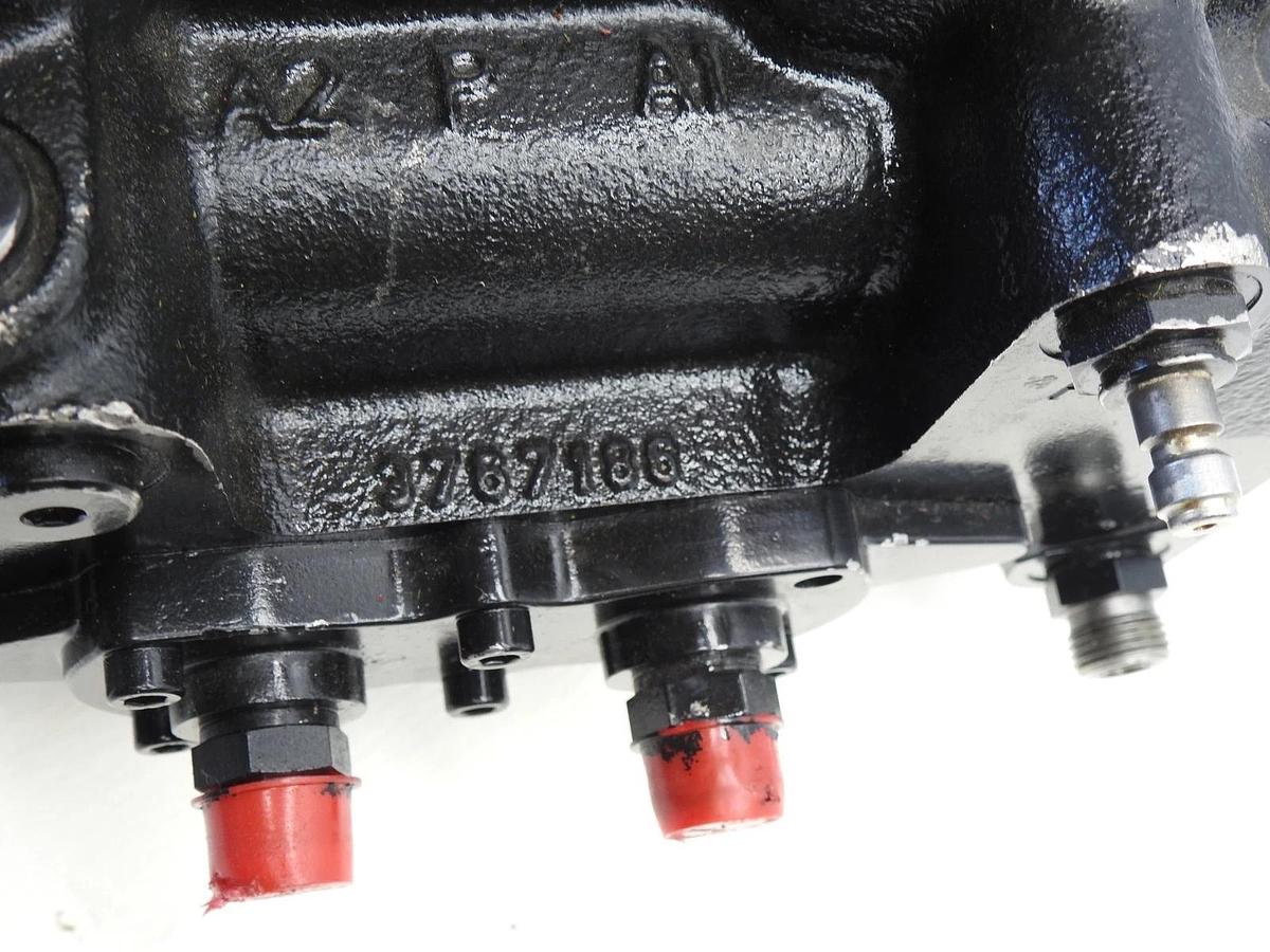 Volvo 11172246 Wheel Loader Control Valve for L90F (Parker M200LS Series) - OEM
