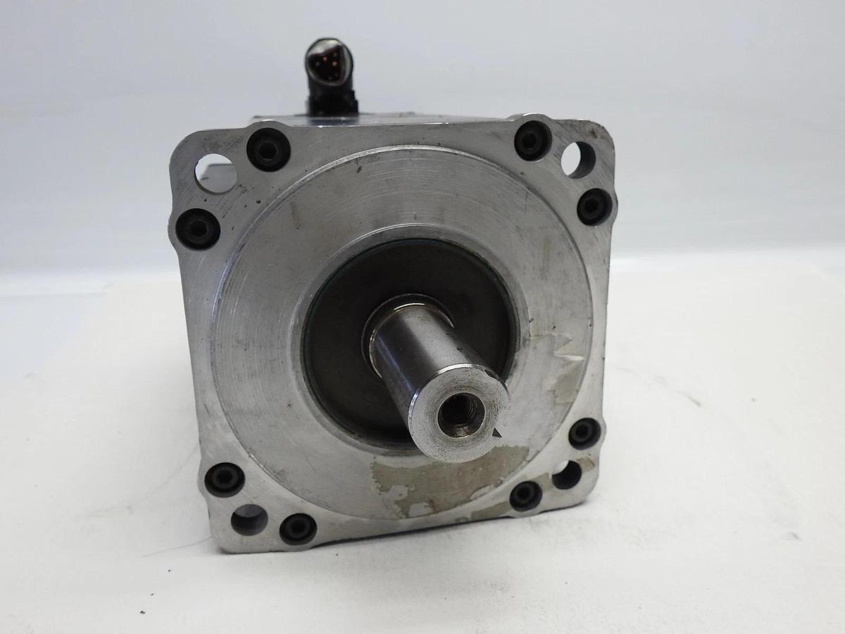 Allen Bradley VPL-B1652F-PJ12AS Kinetix VP Low Inertia Servo Motor-NOT USED READ