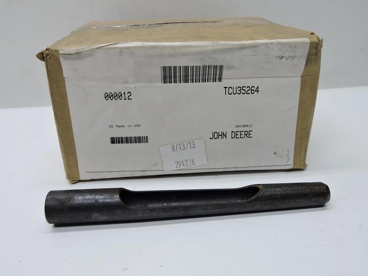 Lot of 12 John Deere Hollow Tine - TCU35264