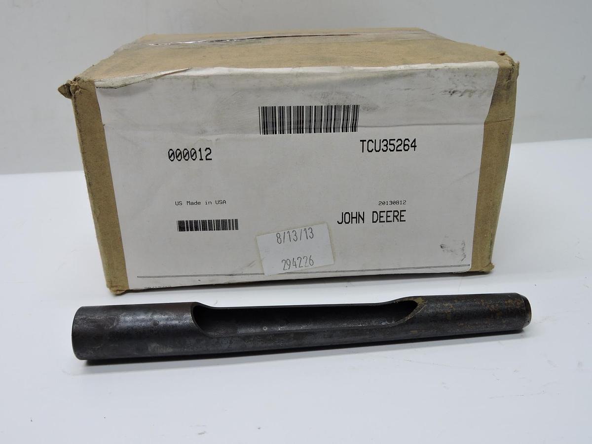 Lot of 12 John Deere Hollow Tine - TCU35264