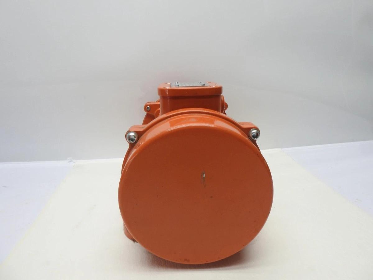 Dayton 1DYL8 Electric Vibrator, 3.00/1.50 A, 230/460Vac, 3 Phase - NOB NEW!
