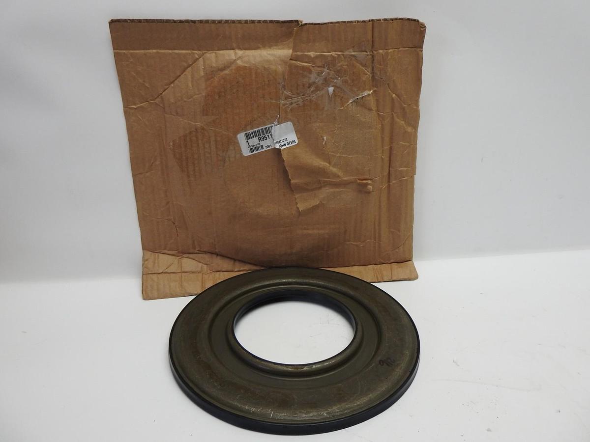 Genuine John Deere R95116 Differential Lock Piston - OEM NEW