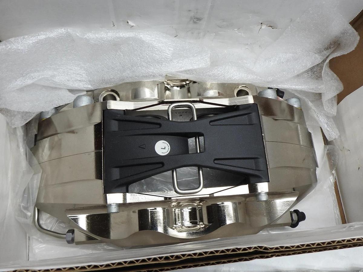 StopTech 97-04 Corvette C5 355x32 Bi-Slot STR-40 Rear Big Brake (LEFT SIDE ONLY)