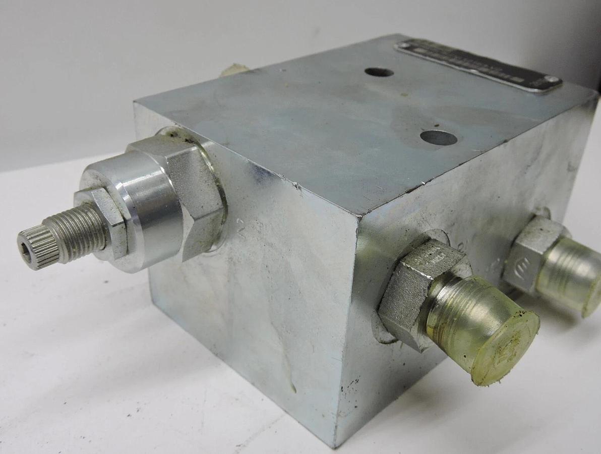 Werk Brau FV-12163-V2 Hydraulic Manifold Block w/ Cartridge Valves