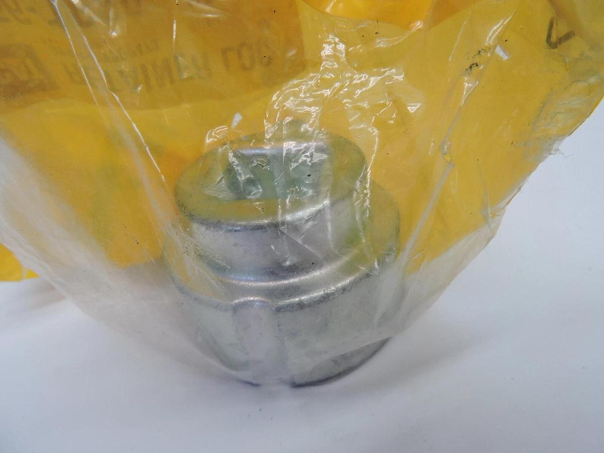GENUINE CAT 456-1689 RETAINER-LOCK 4561689 - NEW!