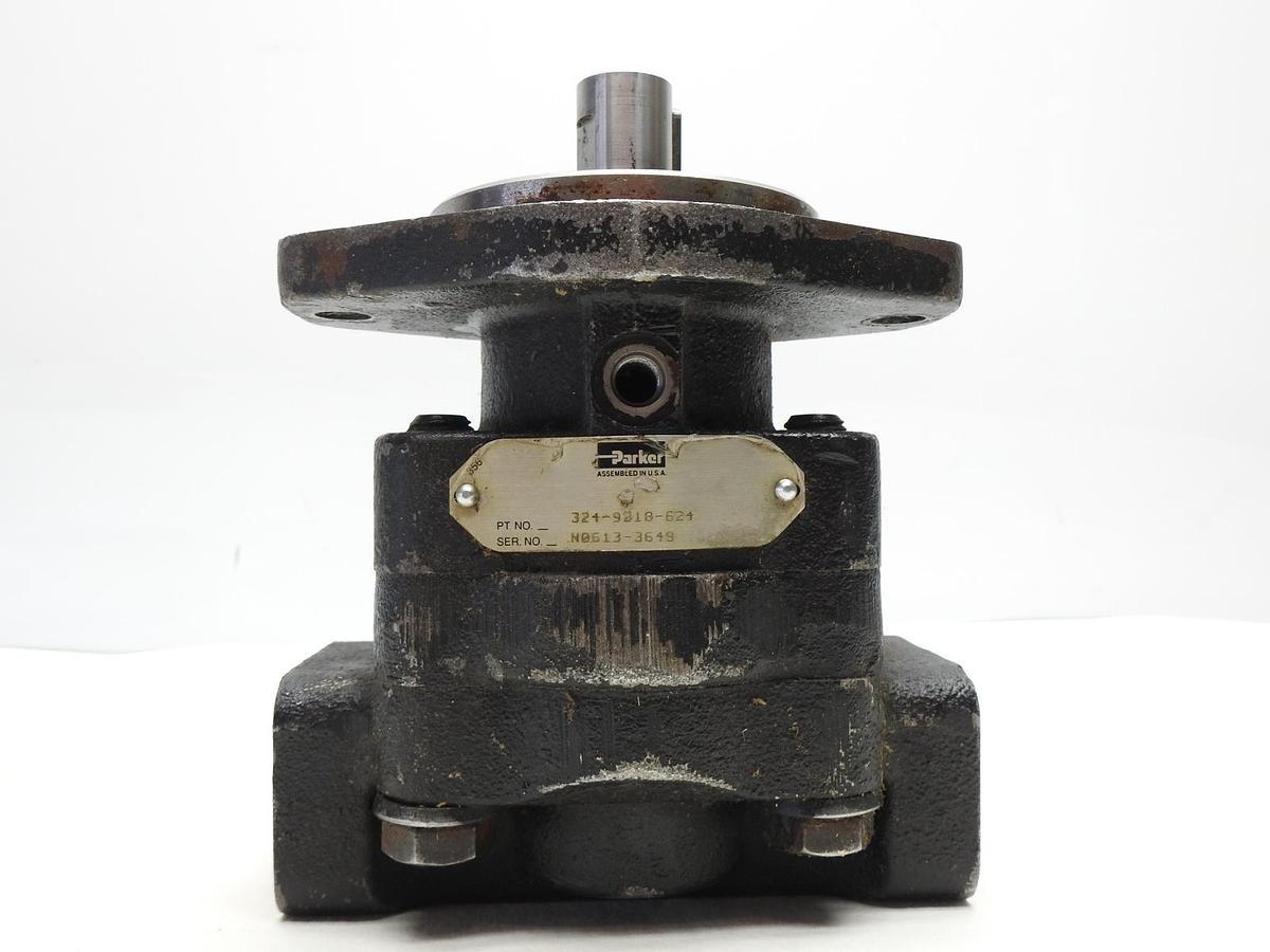 Parker 3249218624 Intertech Gear Motor 324-9218-624 (2 Bolt, Keyed Shaft) OEM