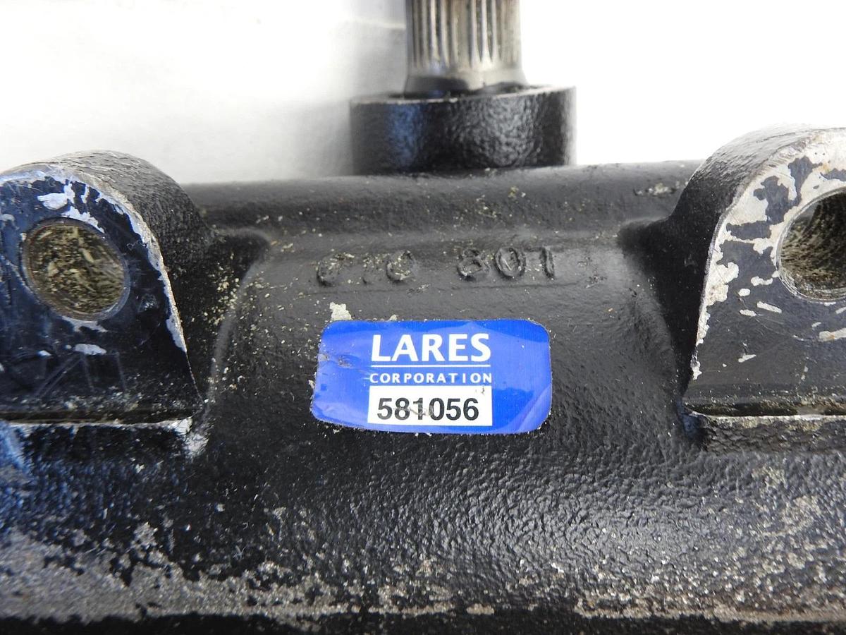 Lares 581056 Power Steering Gear box 010 80T