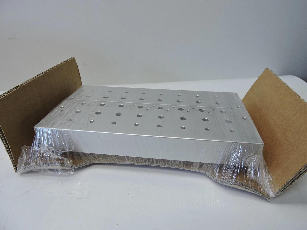 Festo Electric VABM-B10-20E-G38-8 / VABMB1020EG388 - NEW!