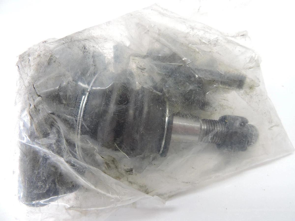 CPP 1973-87 Chevy GMC C10 C1500 Suburban 1/2 Ton FA903 New Upper Ball Joint
