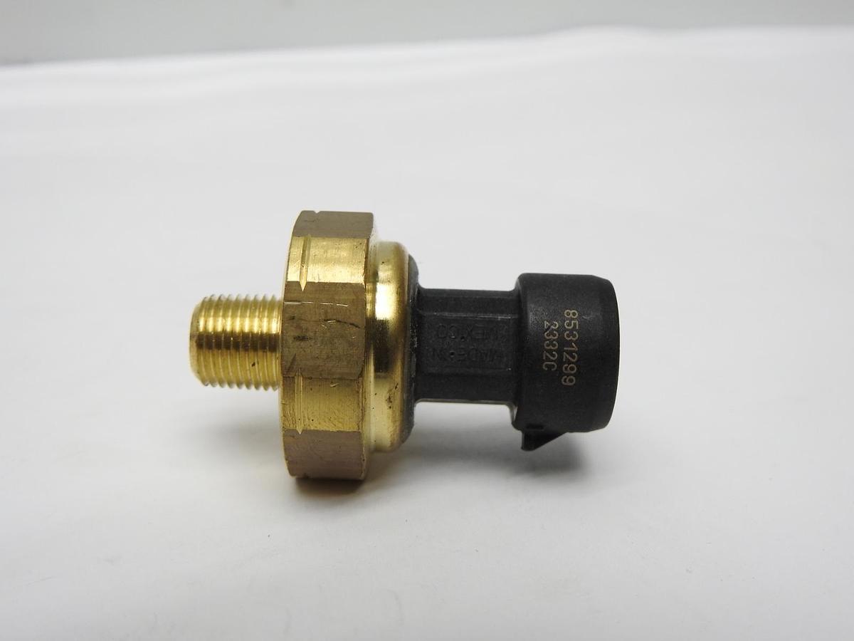 8531299 Oil Pressure Sensor Switch Sender For Ford Renault Caterpillar Mazda