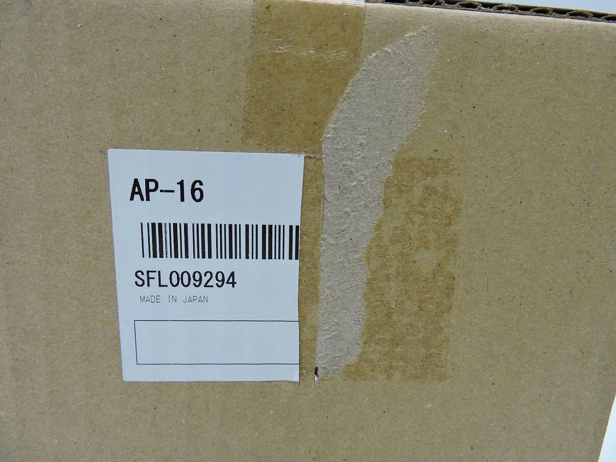 Mitsubishi 9257400600 Caterpillar/Towmotor Forklift AIR BREATHER - NEW