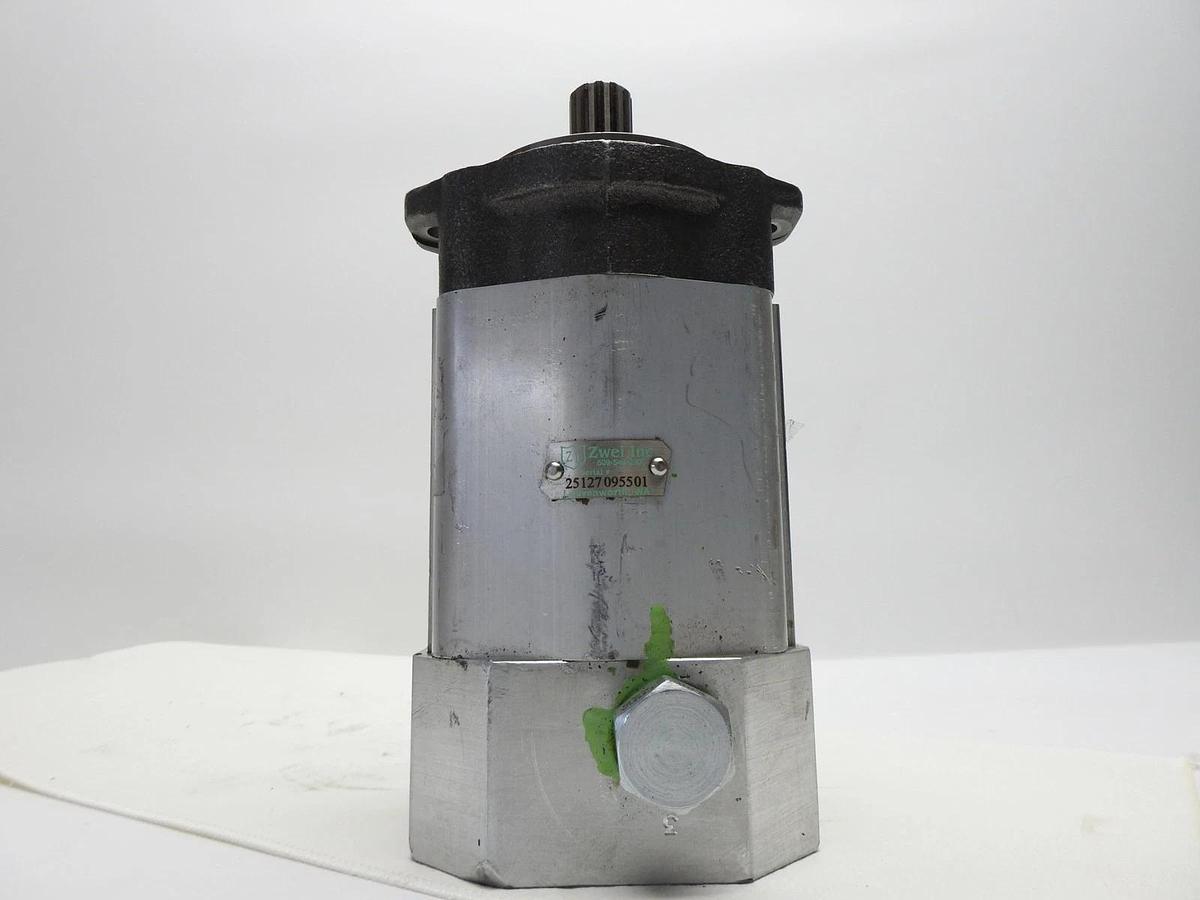 Zwei Hydraulic Pump (Casting # 333 5020 002) 12 Bolt, 13T