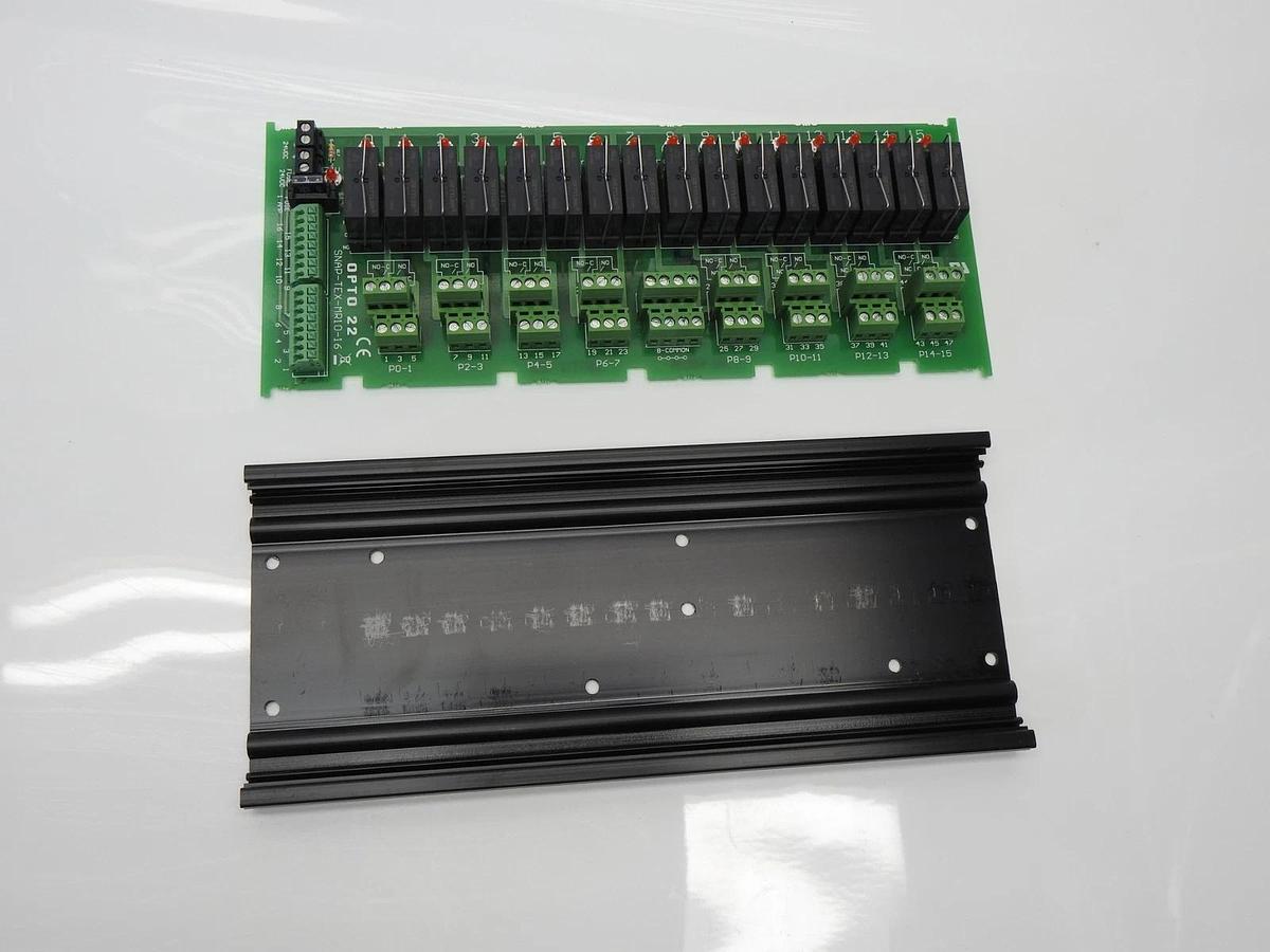 OPTO 22 SNAP-TEX-MR10-16 16-Point Breakout Board w/ SNAP Series - NOB NEW!
