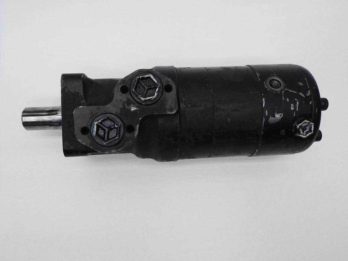GENUINE Danfoss OMR 160 NF Hydraulic Motor 11104624, W80846390