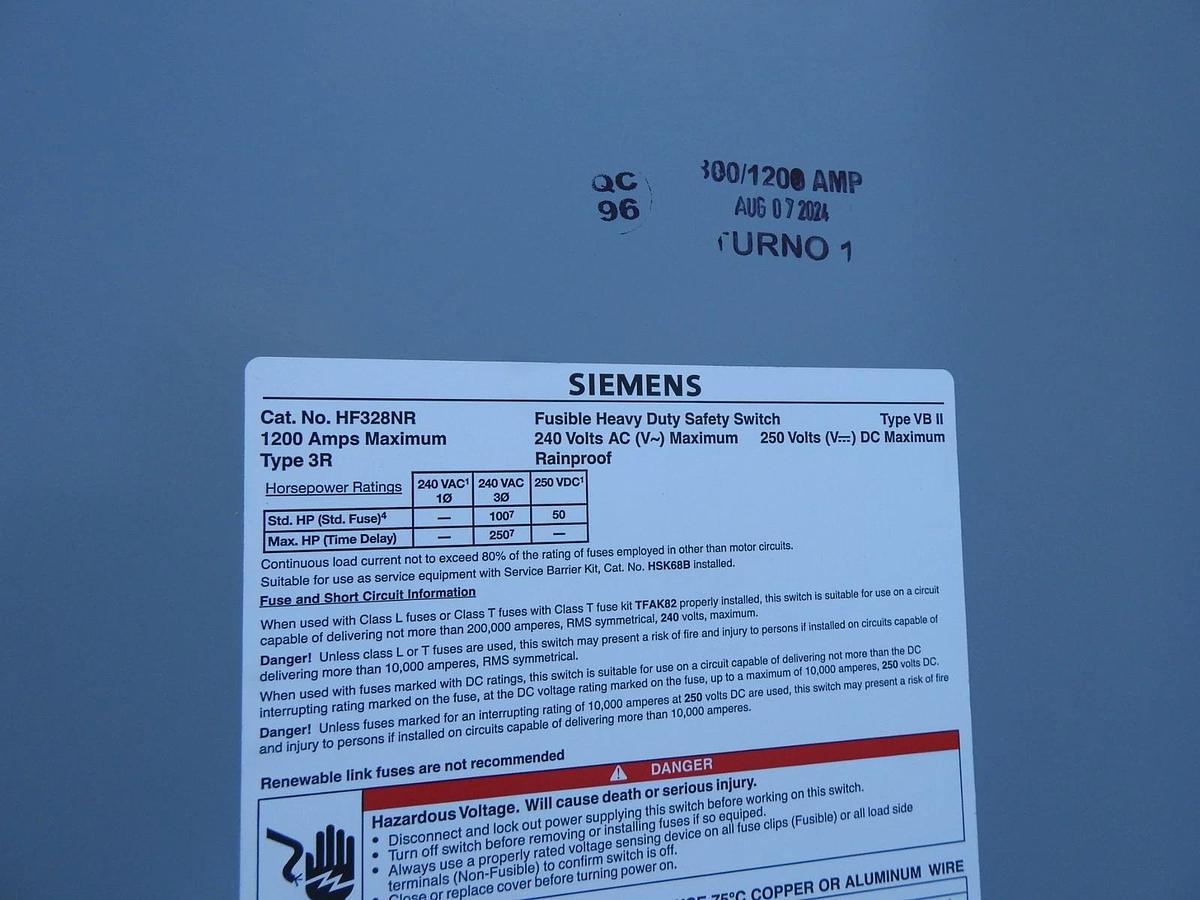 Siemens HF328NR Heavy Duty 1200A 240V AC 3P4W Disconnect Switch - BULK NEW!