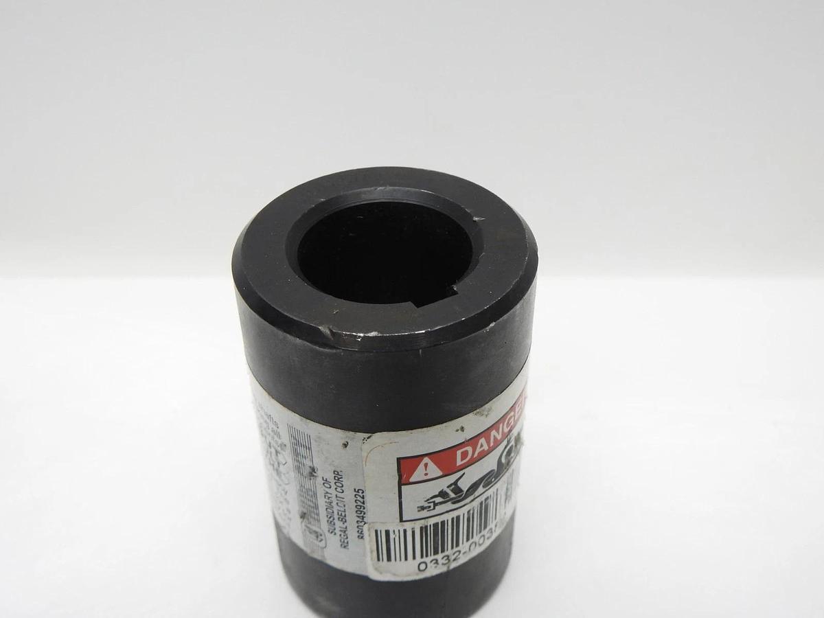 Hub City 0332-00382 Round Bore Coupling 2 3/4" Long 1 3/4" OD 1/4 Keyway 1" Bore