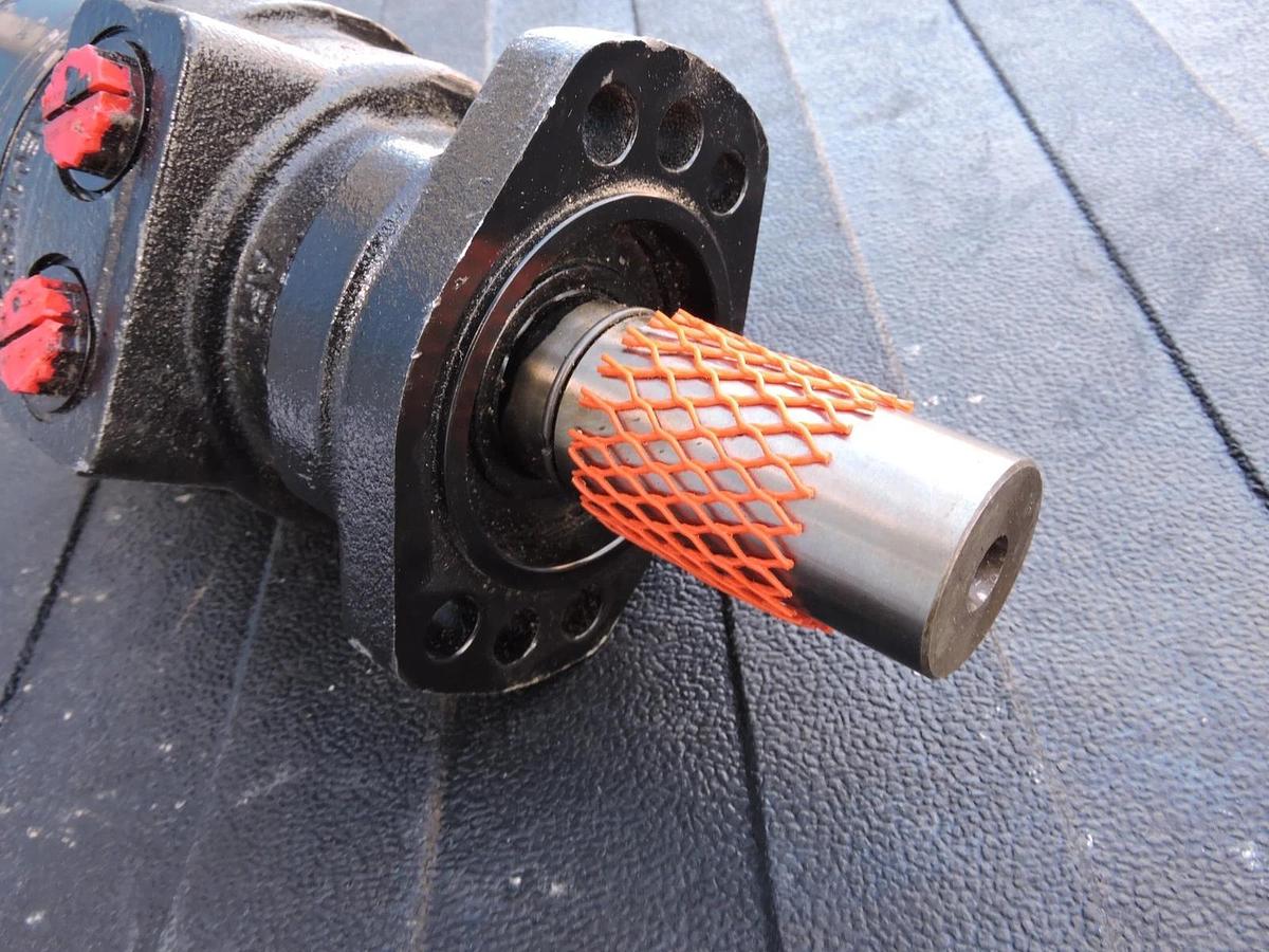 Sumitomo Drive Gear Reducer CNHXS-6105Y-25 Motor: 2.24 HP, Ratio: 25 1920 INLB
