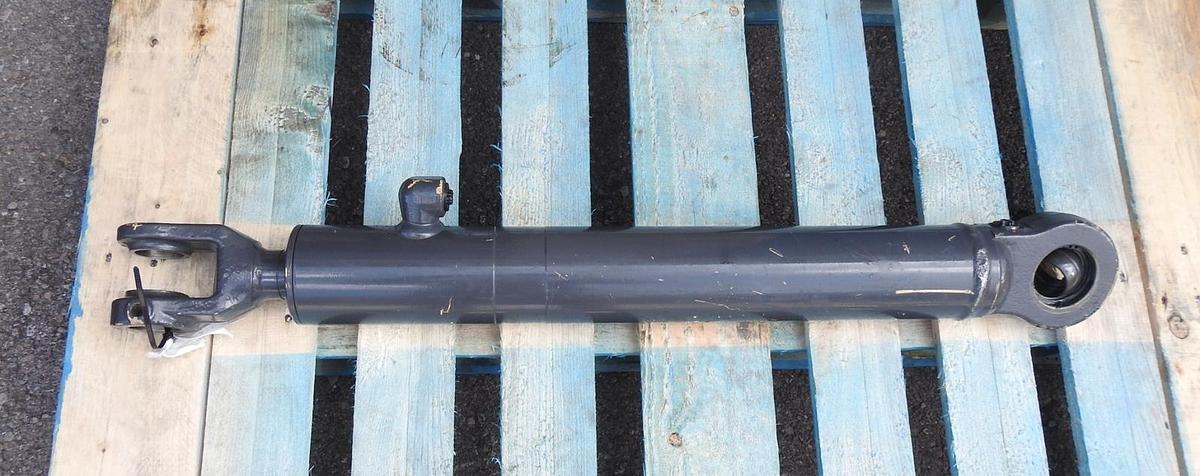 Case 87452362 Hydraulic Cylinder for Case Wheel Loader - OEM NEW!