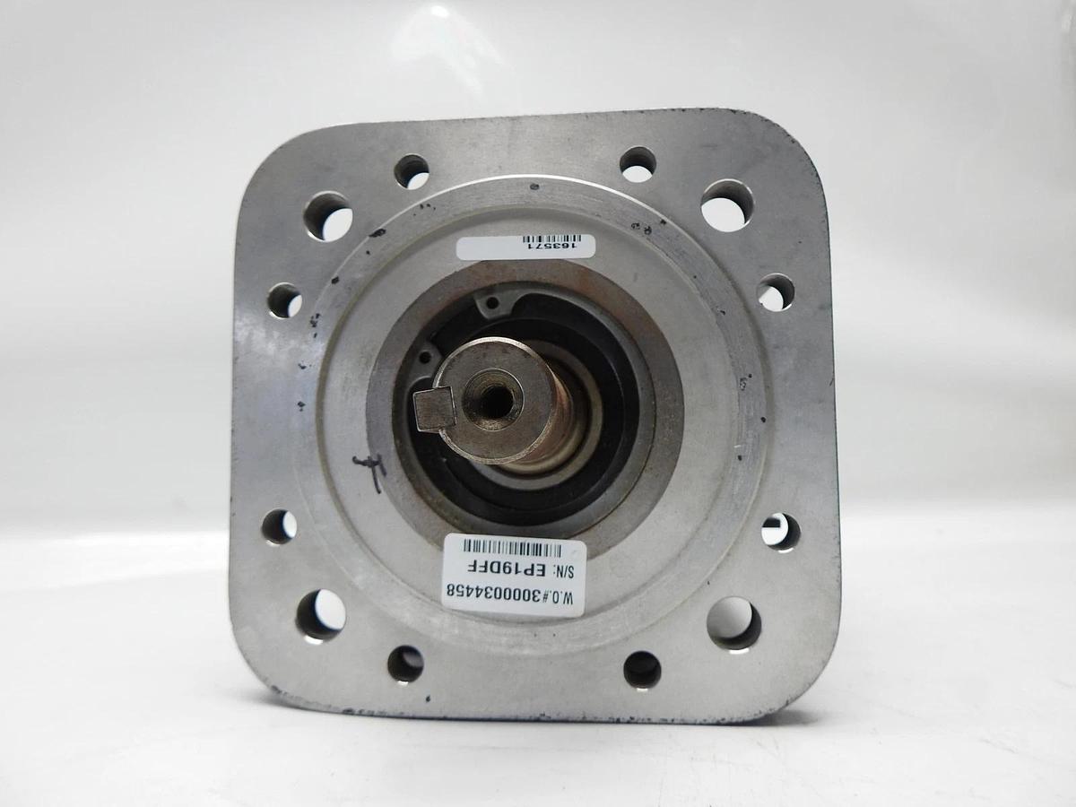 Allen Bradley 1326AS-B420G-21-K4 460 VAC Low Inertia Brushless Servo Motor - NEW