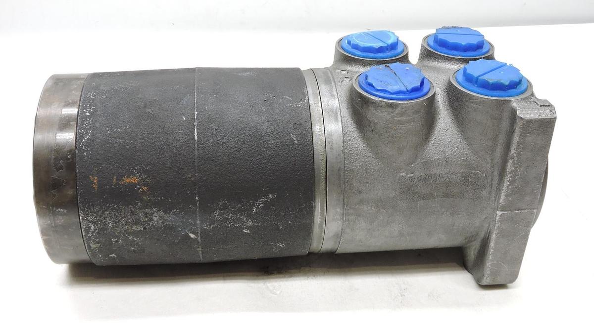Eaton / Char-Lynn 282-1005-003 Steering Control Unit Series: 40, 151 lpm - NEW!