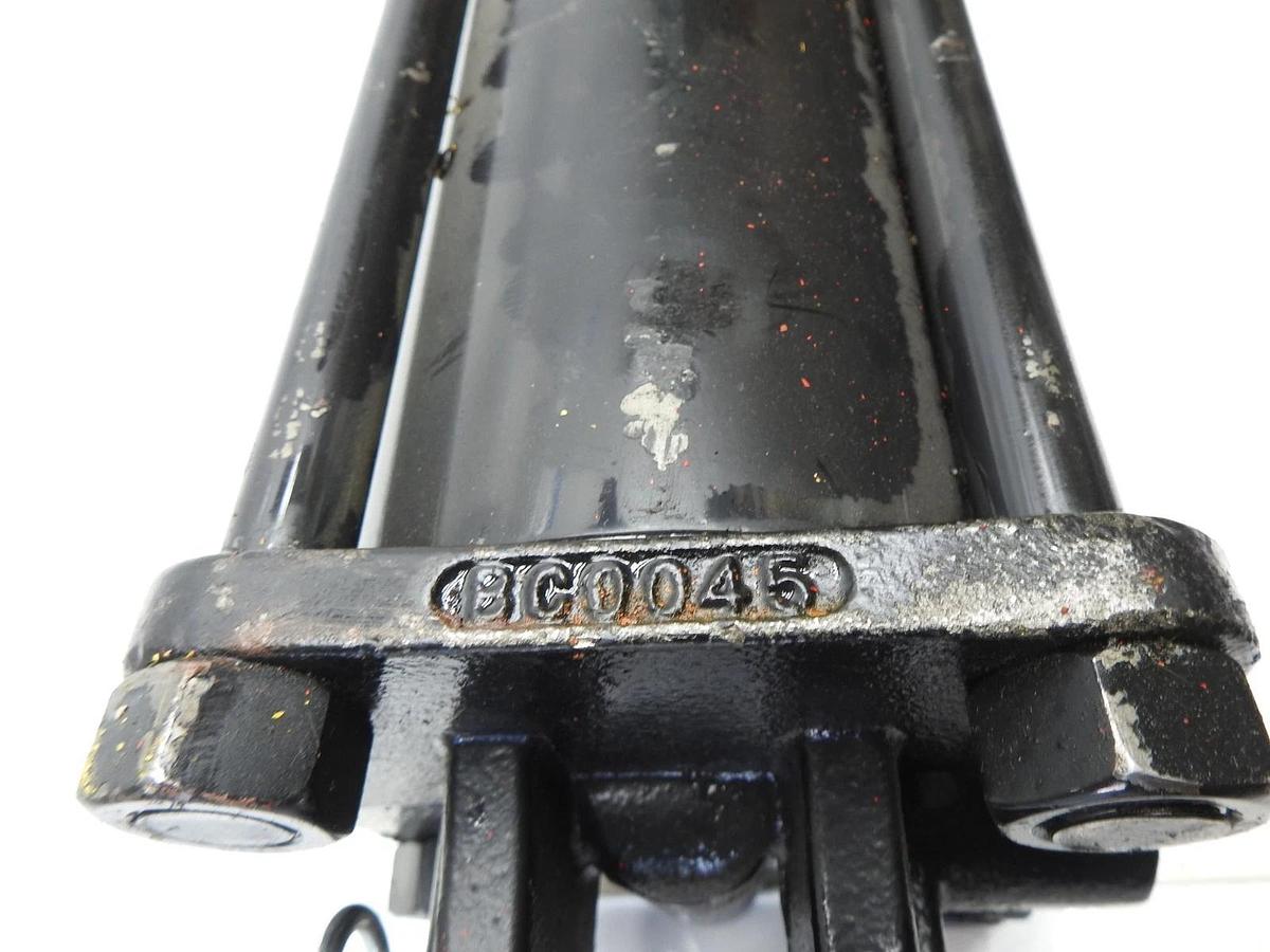 Midway 810-213C Land Pride RBT55108 Rear Blade Hydraulic Cylinder Kubota NOB NEW