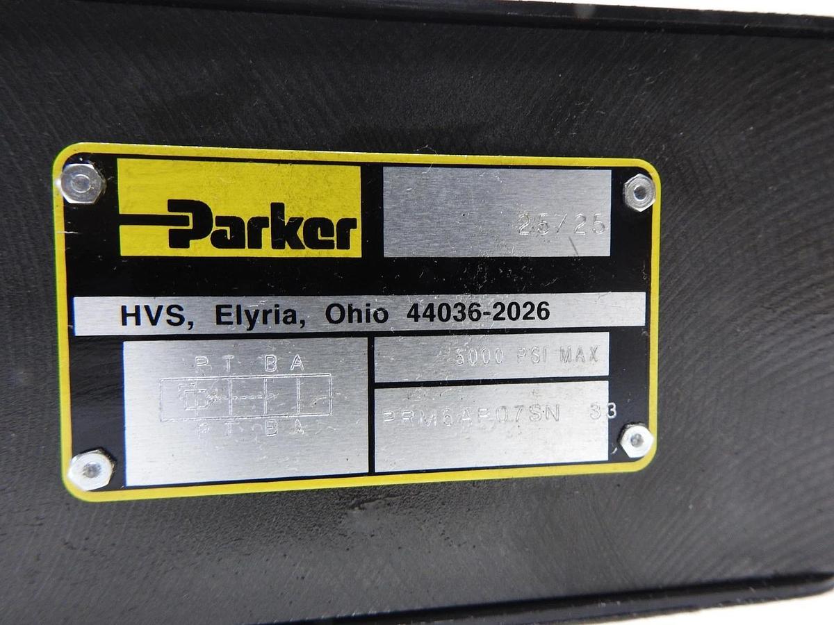 Parker PRM6AP07SN Pressure Reducing Sandwich Valve PRM Series - NOB NEW!