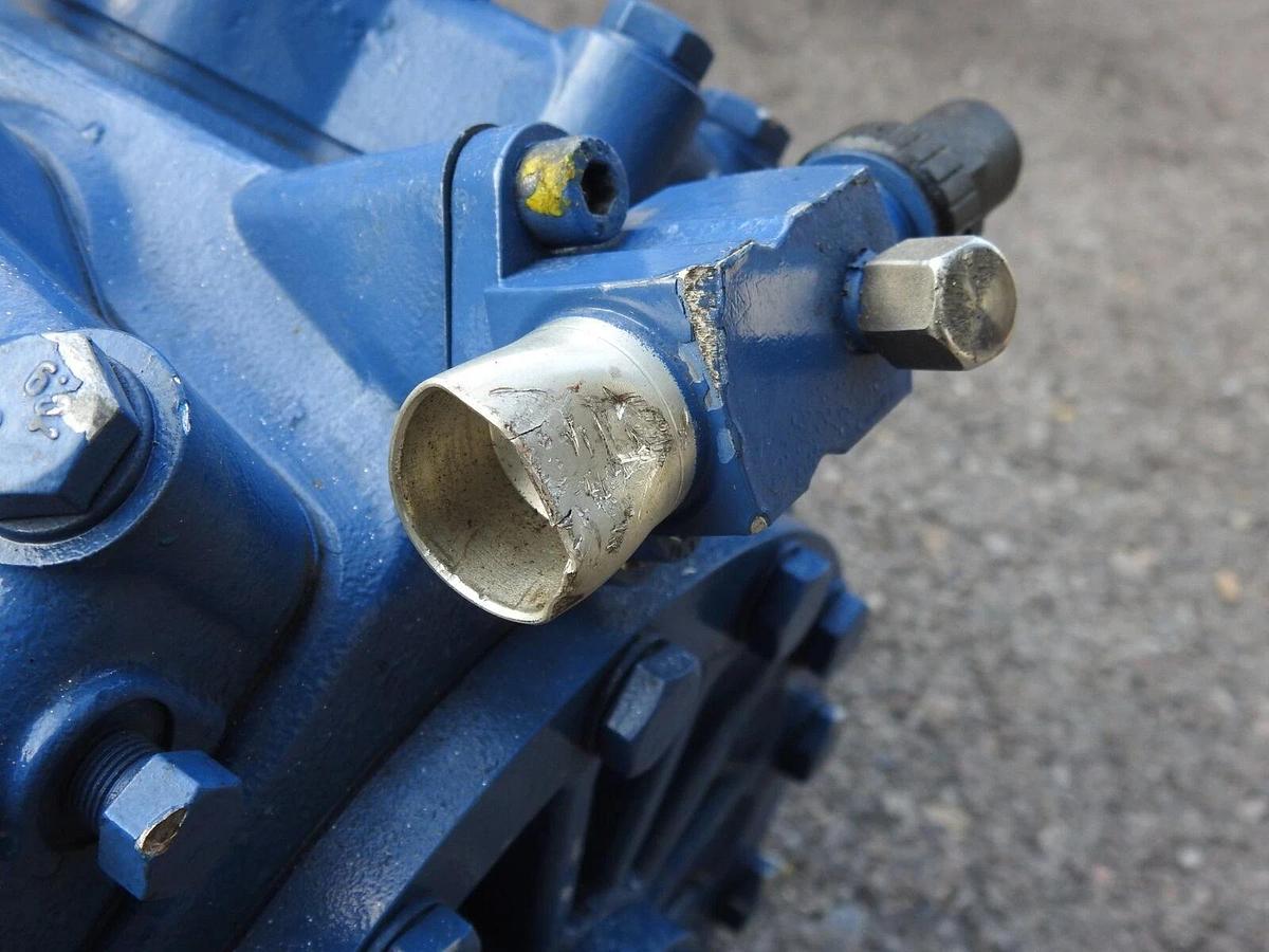 BOCK HGX34E/380-4 A Compressor Suction Gas Cooled GEA BOCK HVAC - NOB NEW READ