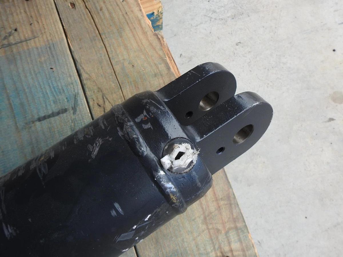 Daewoo 400319-00189 Hydraulic Cylinder Fork Positioner 40031900189, 400319