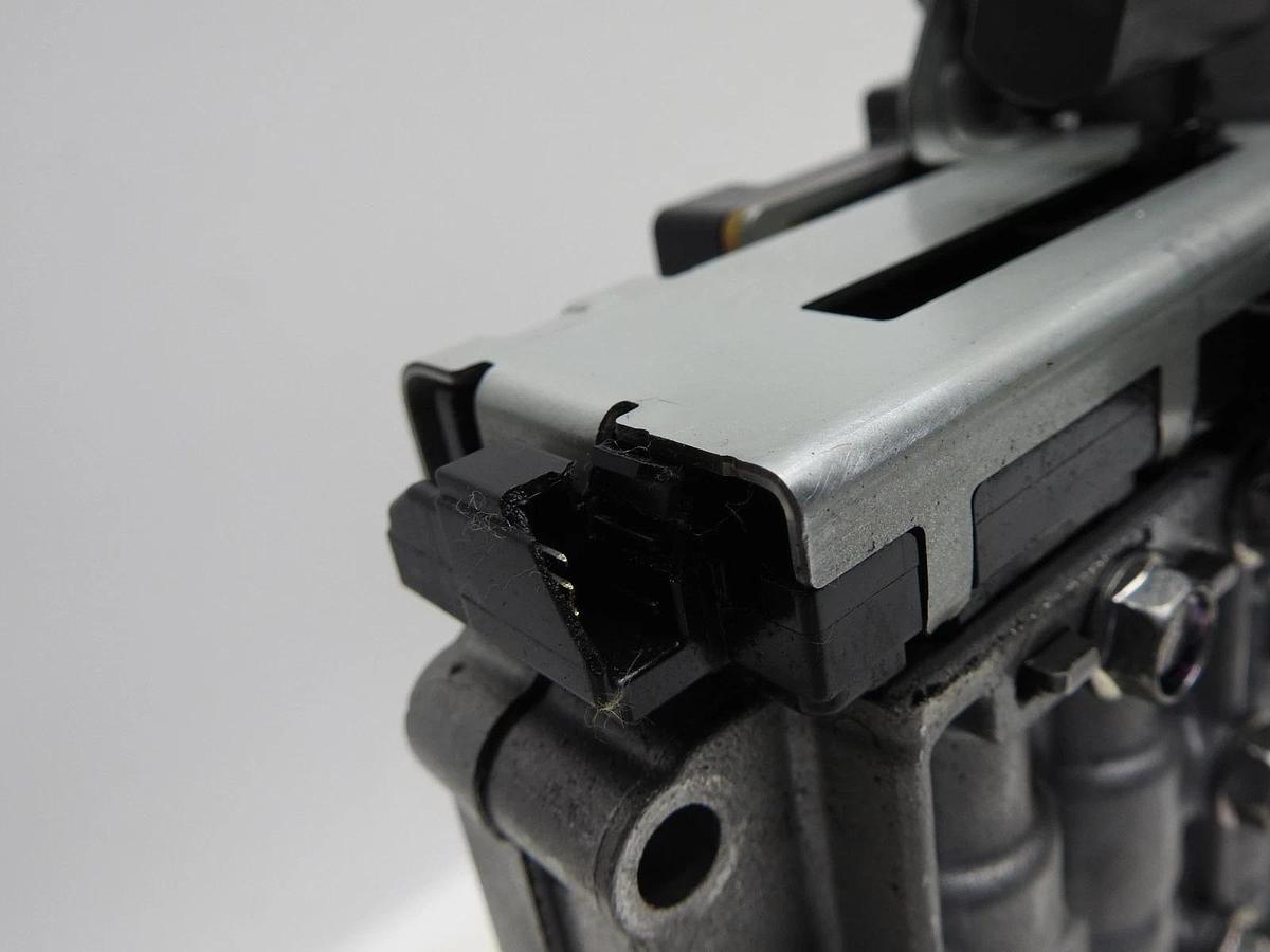 OEM 2014-2019 Infinity Q50 Q60 3.7L Valve Body TCM 31705-X132B RE7R01A - REMAN!