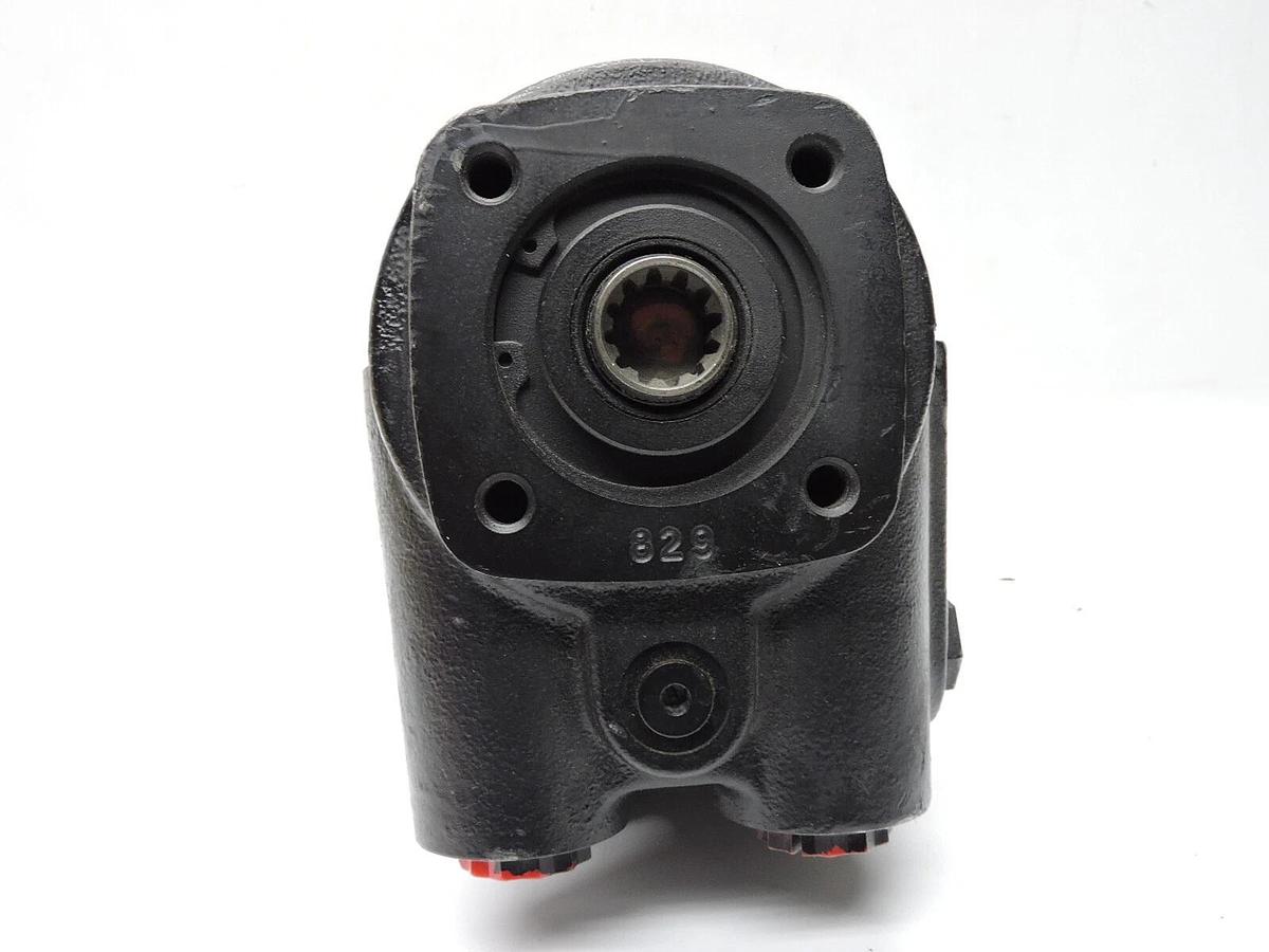 Eaton Char-Lynn 251-1020-004  Steering Hydraulic | ABW76B670AA210070EAAA3A0AA10D
