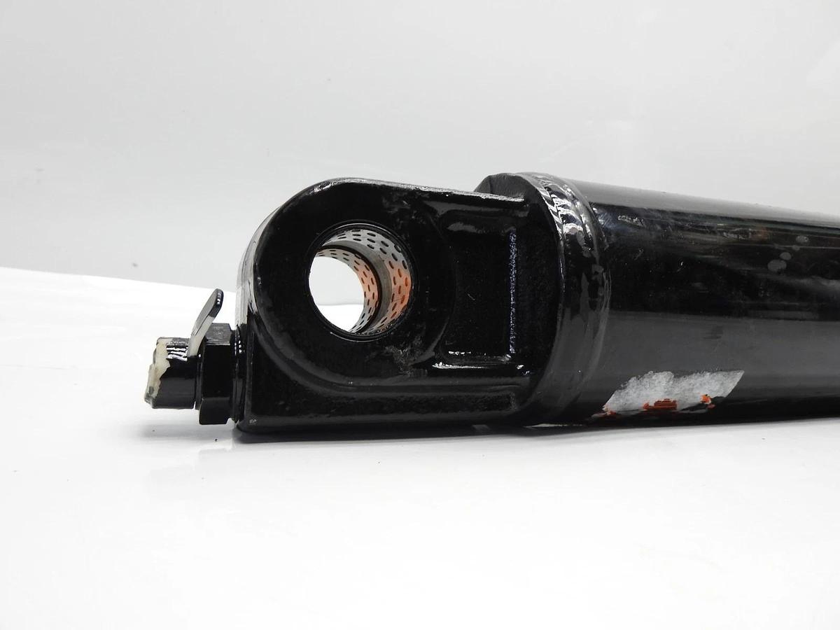 Quicke 60007278-1 Hydraulic Cylinder Q3 DM - OEM NEW
