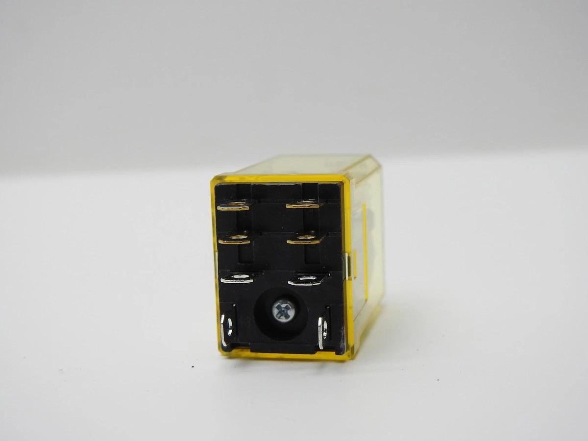 IDEC RH2B-U AC24V Relay HRY27 o - NEW
