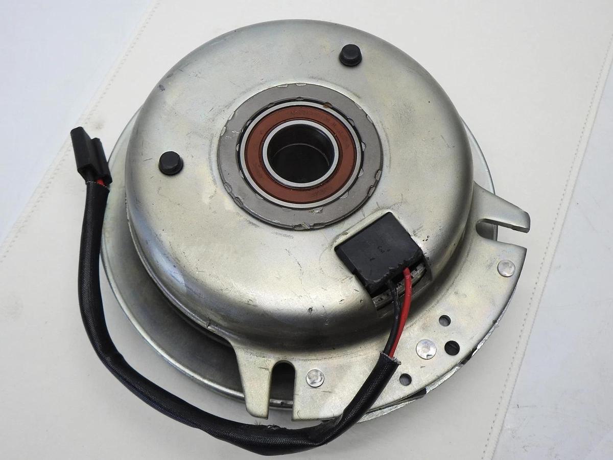 John Deere TCU37594 Warner Electric Clutch fits 636M Genuine OEM