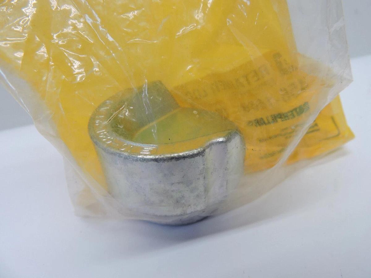GENUINE CAT 456-1689 RETAINER-LOCK 4561689 - NEW!