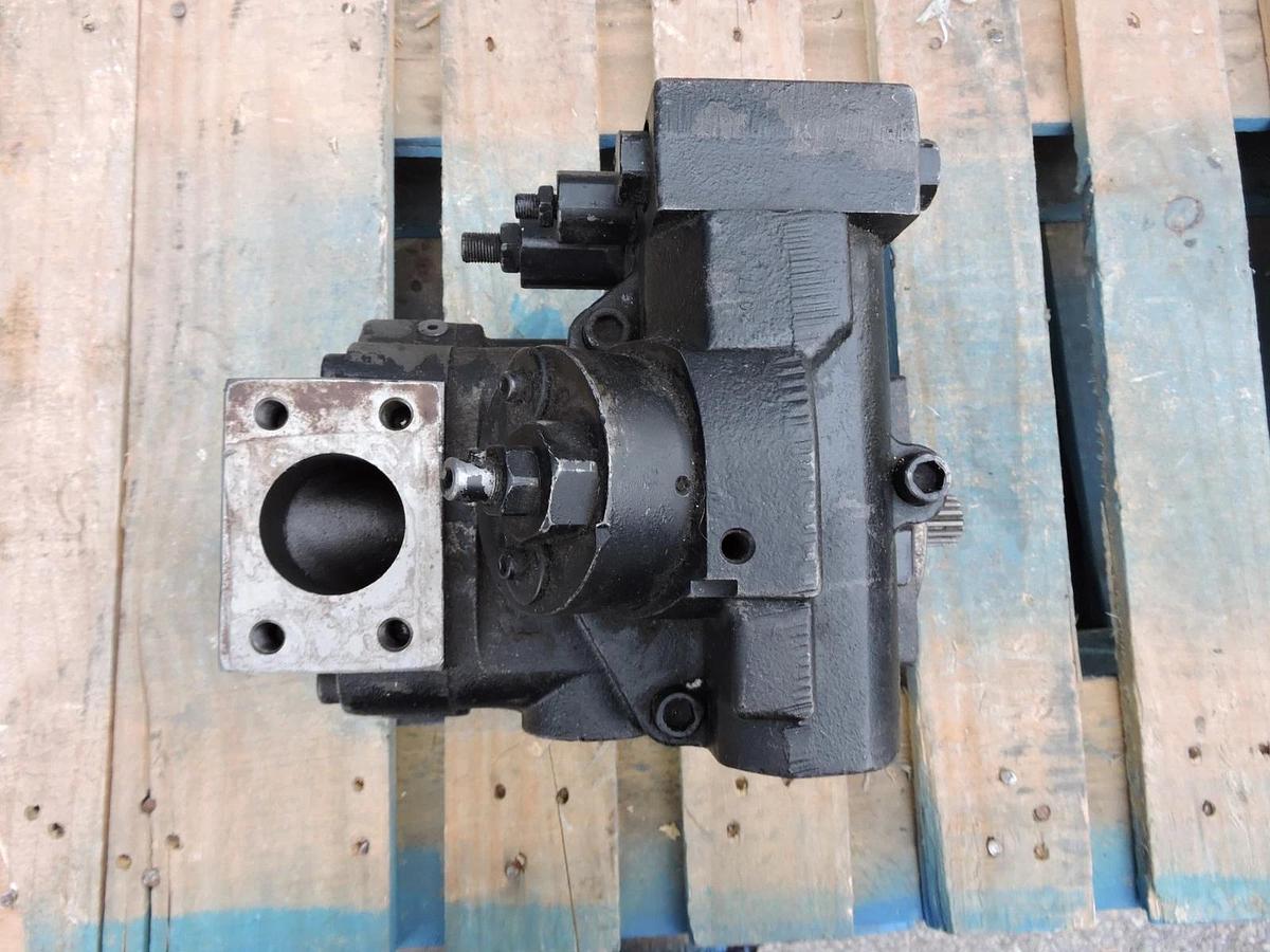 For John Deere AT Series Hydraulic Piston Pump X516609-200 - READ