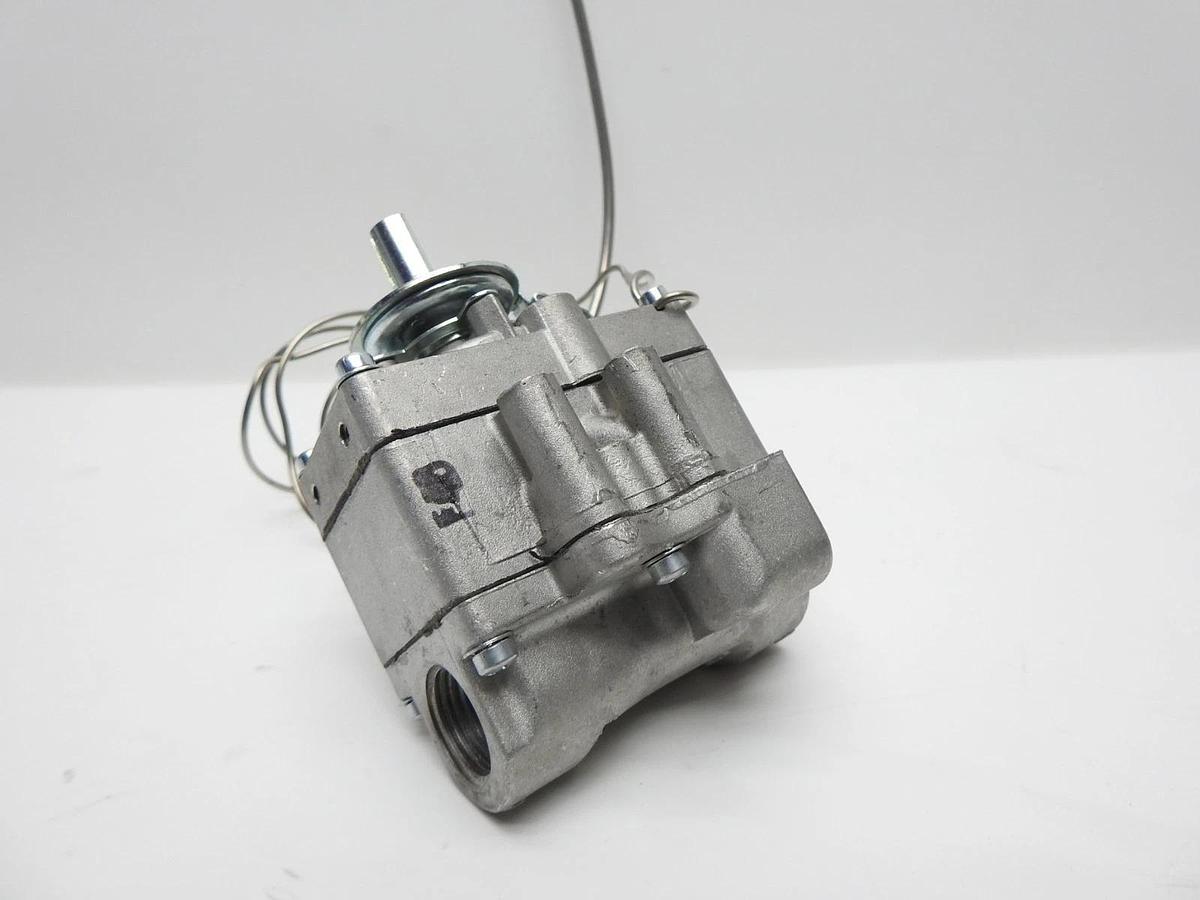 Robertshaw 4200-007 Gas Oven Thermostat for Garland 1017591 FDO-1-03-30 - NEW!