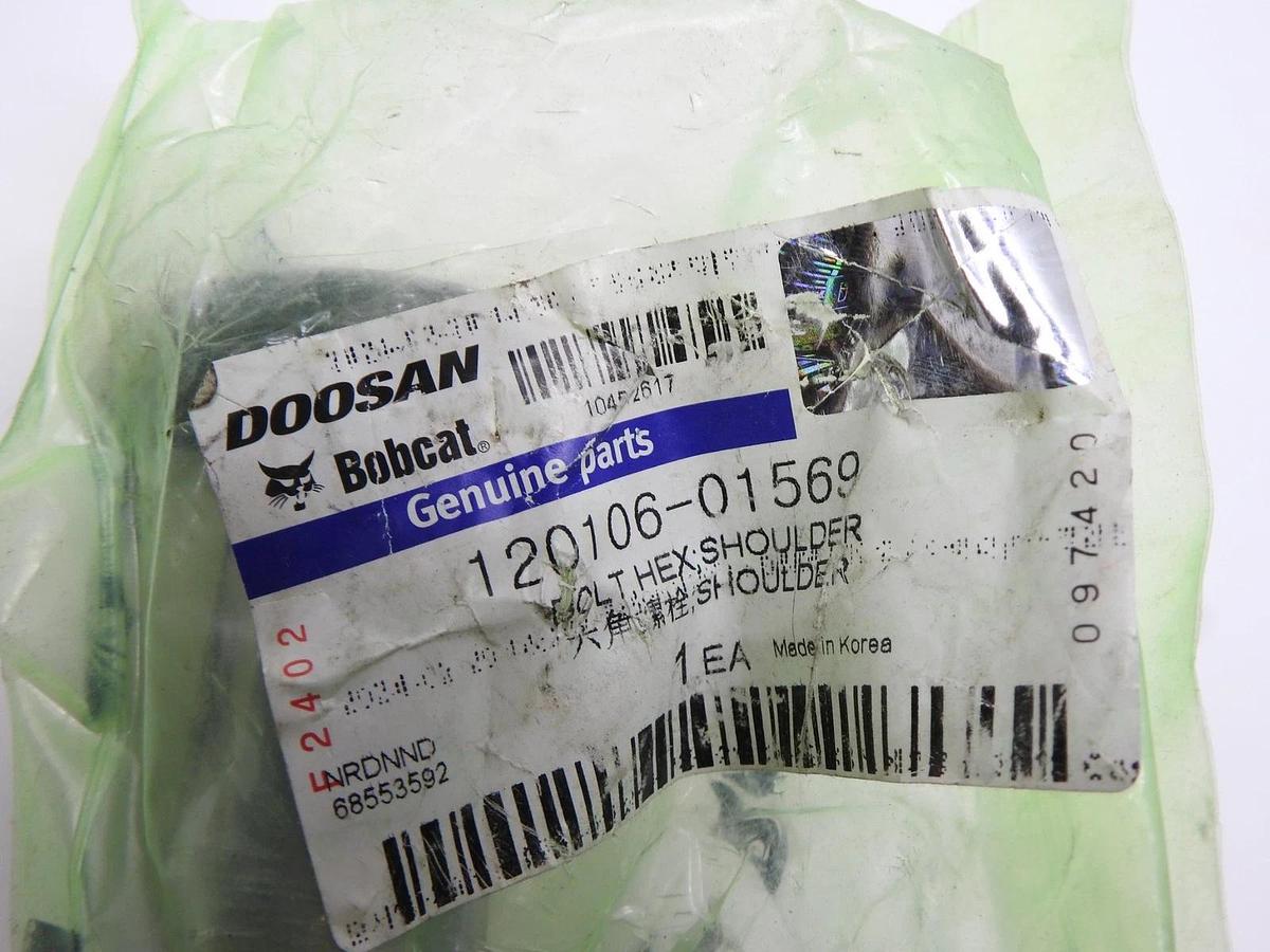 DOOSAN 120106-01569 Bolt Hex Shoulder