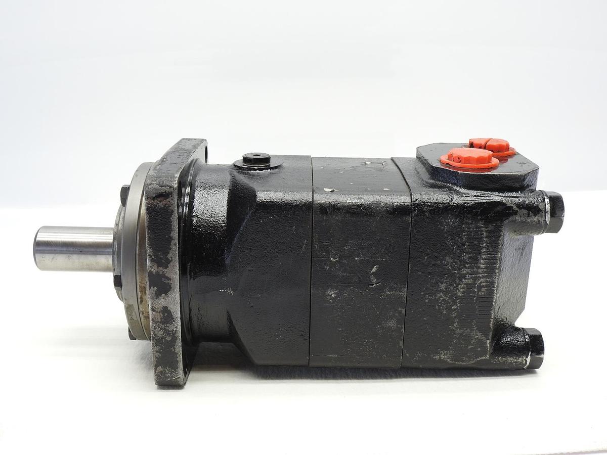BMT Hydraulic Motor 4 Bolt, 1 1/2" Key Shaft 1/16-12 SAE (Replaces DANFOSS OMT)