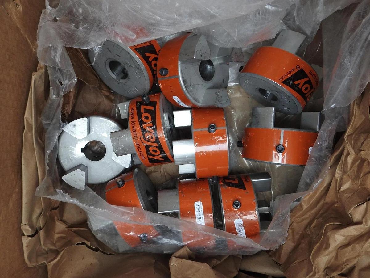 Lot of 10 - Lovejoy L-150 1.125 RRS150-HUB-1-1/8 -1/4 x 1/8KW RRS - NOB NEW!