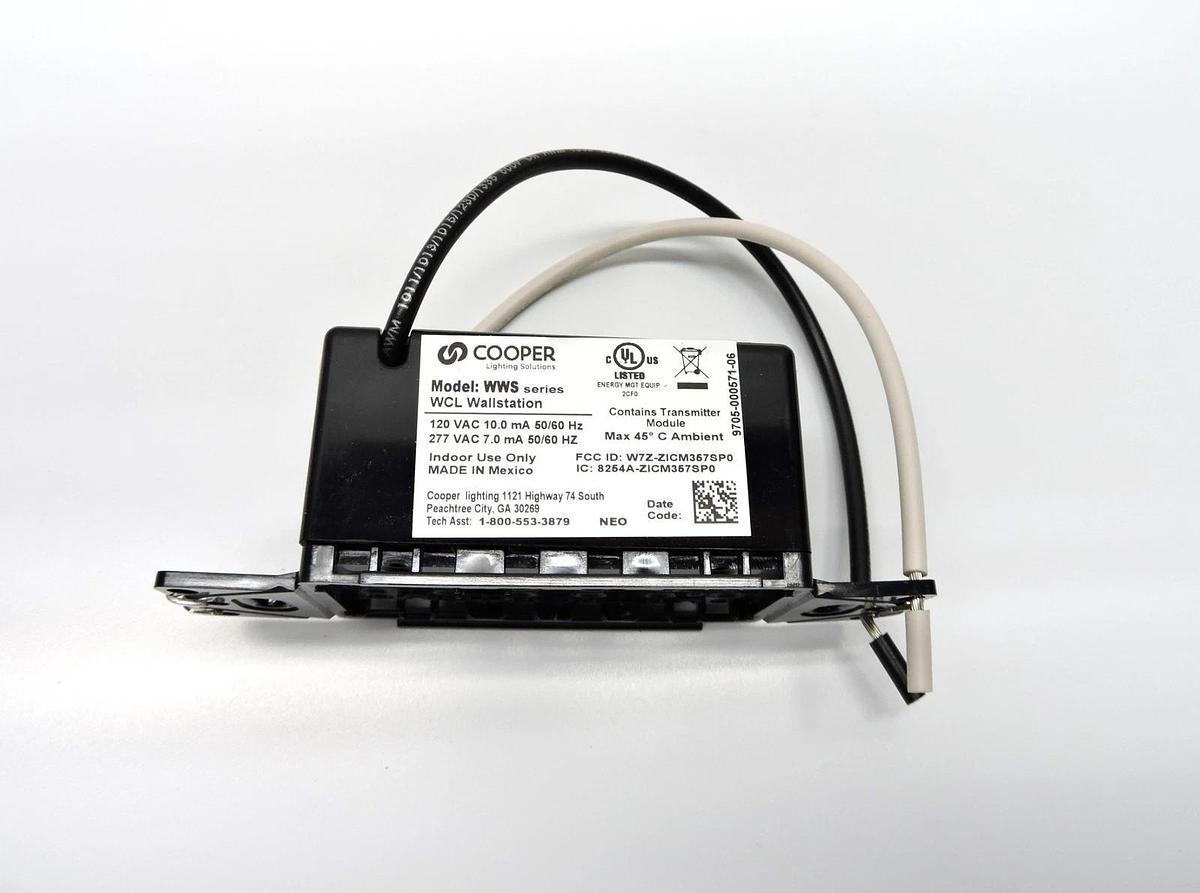 Cooper Lighting Solutions WWS Series WCL Wall Station Contains Transmitter Modul